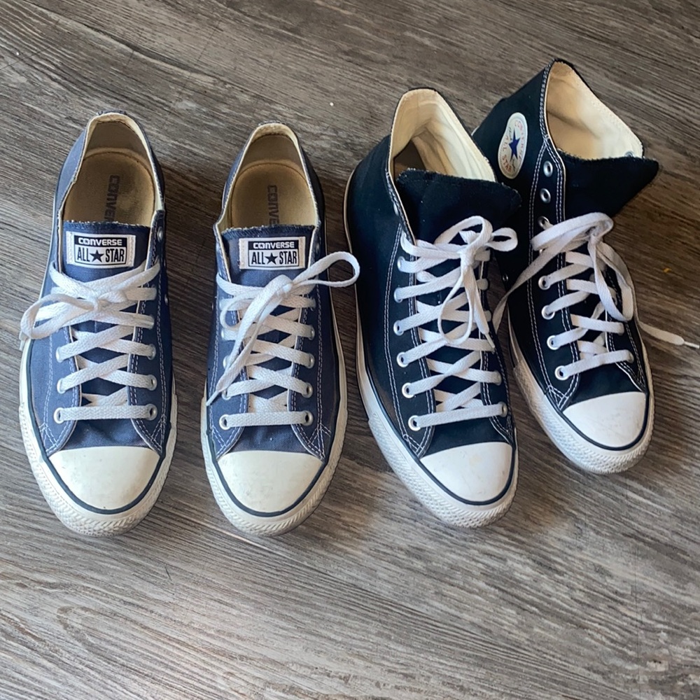 **BUNDLE** 2 pair of converse